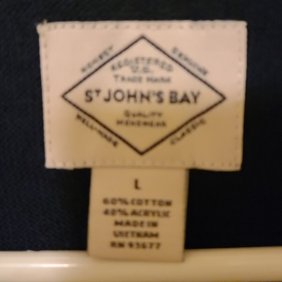 ST. JOHN'S BAY Men's Blue Long Sleeve V-Neck Sweater - Size Large - Picture 2 of 4